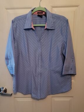 DCC Woman Light Blue Pinstripe Zip-Front Shirt